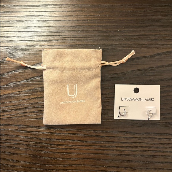 NEW Uncommon James Silver Tipping Point Pavé Huggie Earrings - Picture 3 of 4